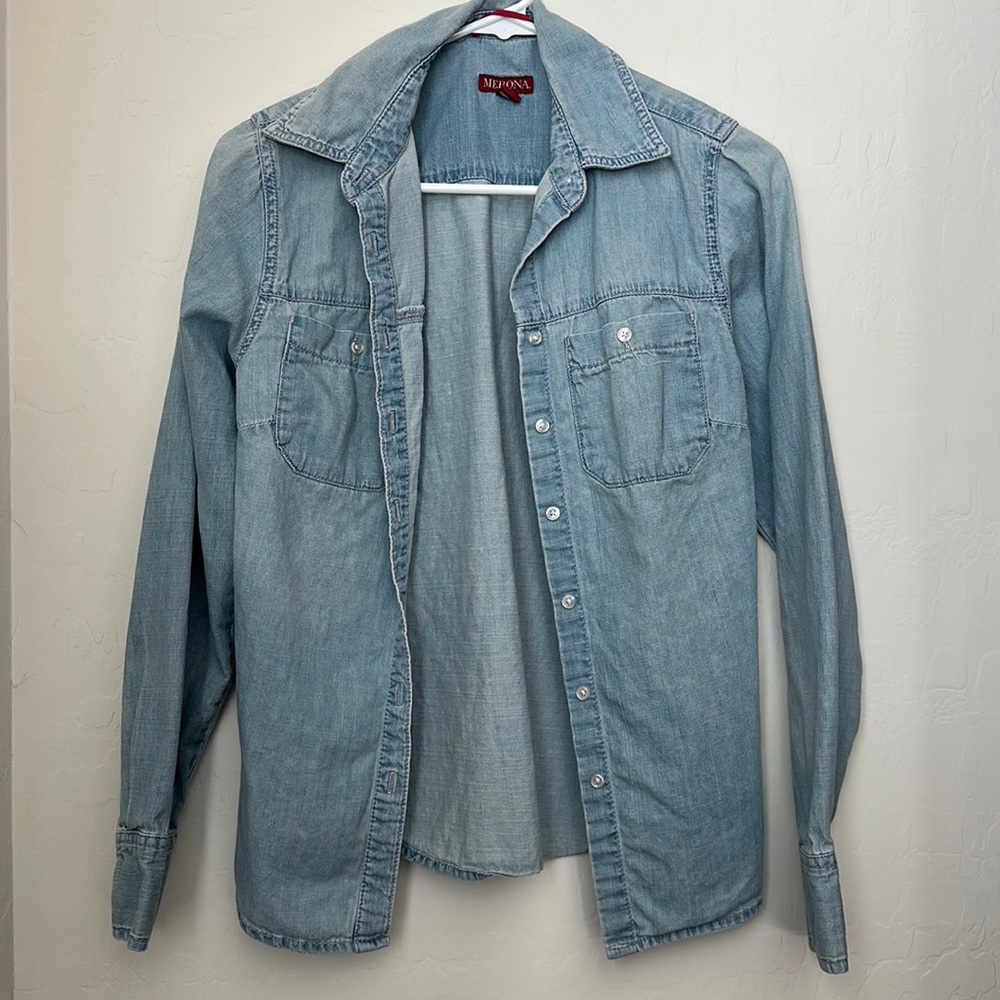 Long sleeve button up